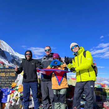 Annapurna circuit trek thorongla pass